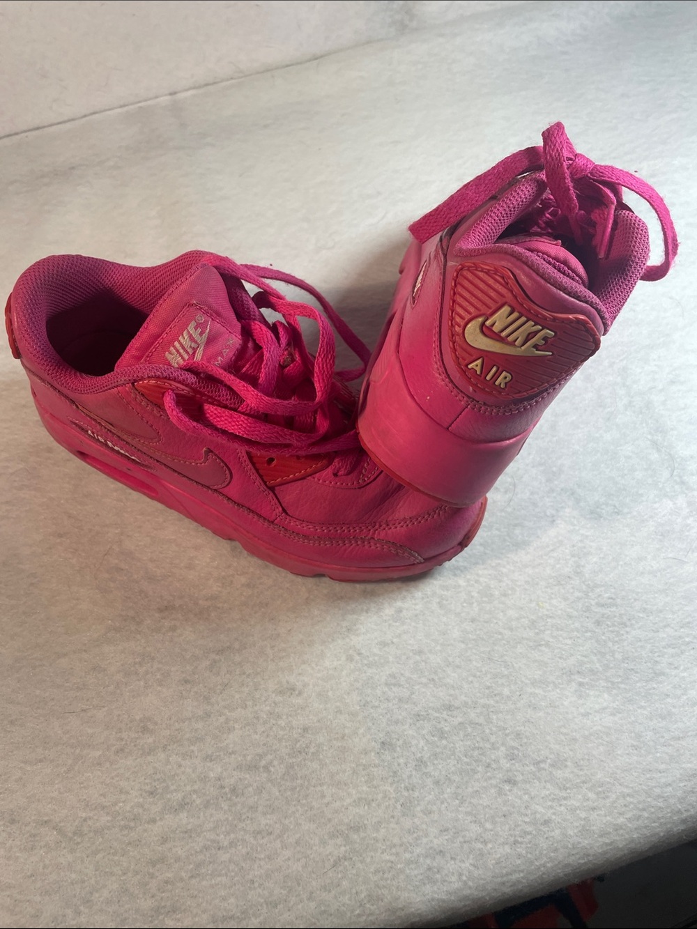 Nike Air Kids' Sneakers in Bright Pink Youth Size 1Y